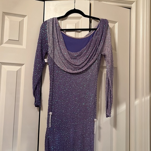 Beaded Long Sleeve Purple Prom/Wedding Guest Gown - Picture 5 of 6
